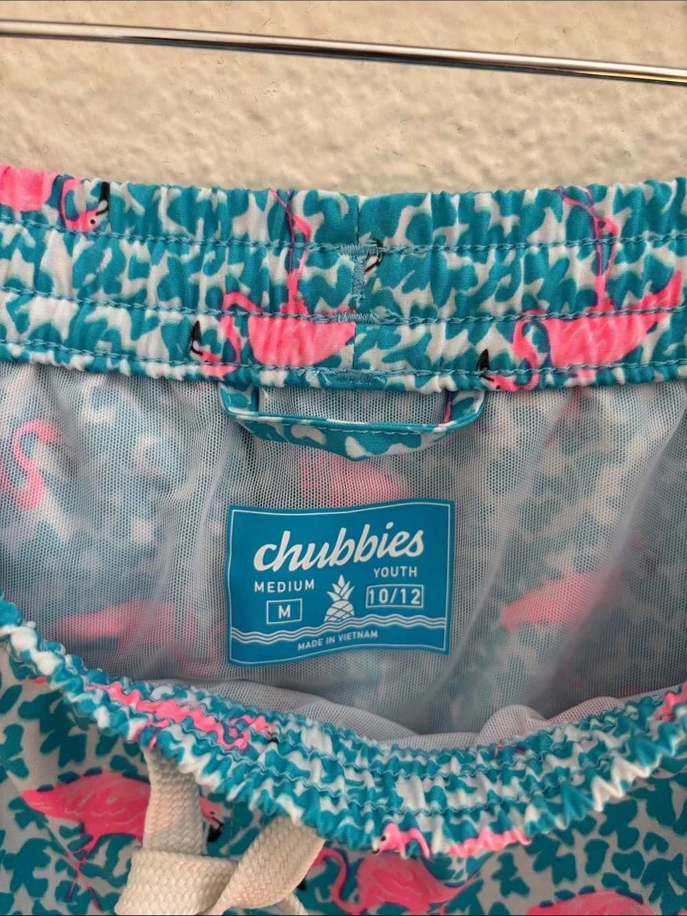 Chubbies Flamingo Print Swim Trunks Boys Youth Size Medium 10/12 Beach Pool
